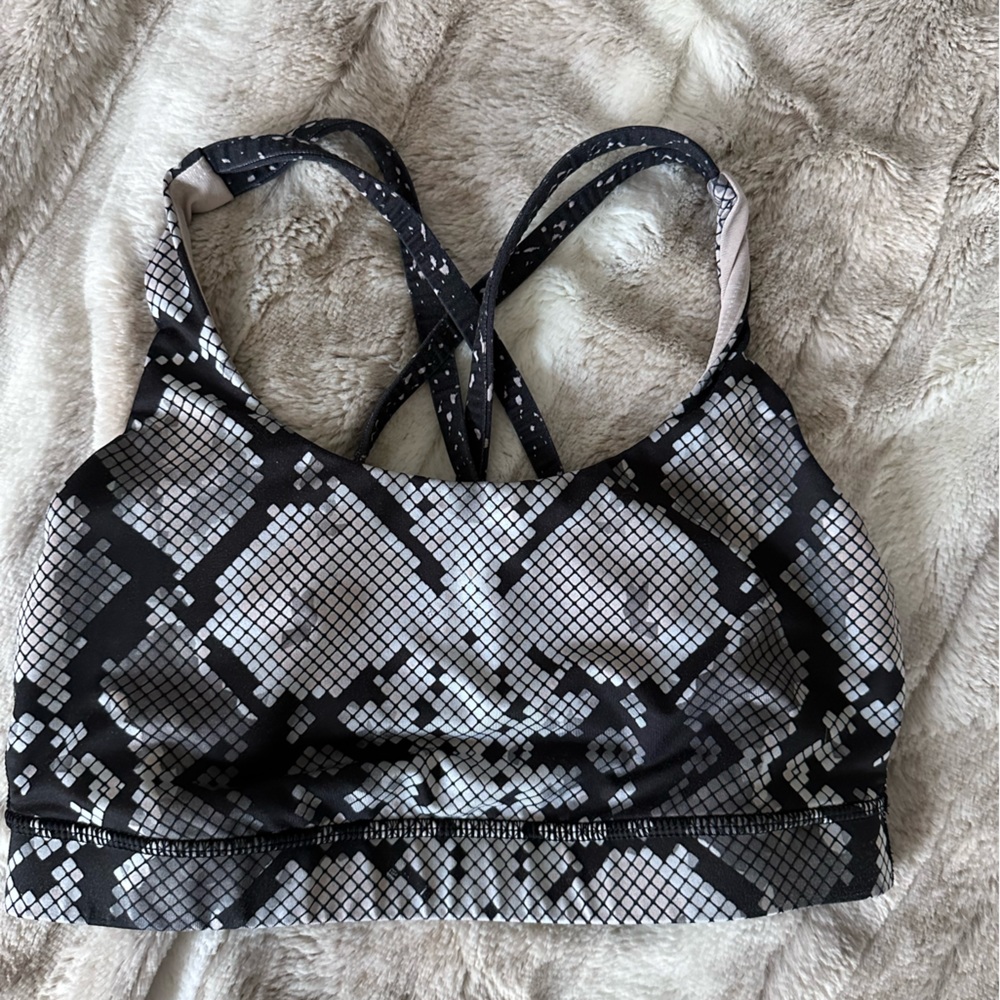 Lululemon Sport bra